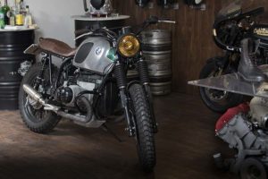 bmw silver cafe racer napoli