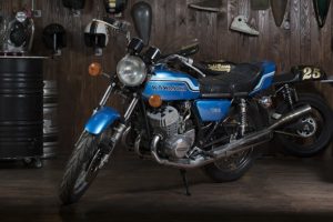 Kawasaki 750 Mach