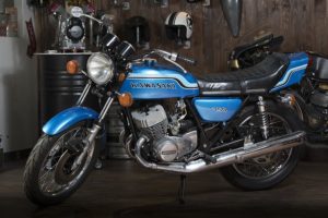 Kawasaki 750 Mach